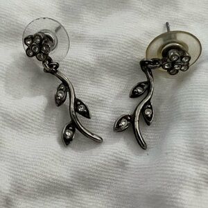 Elegant Silver Floral Drop Earrings